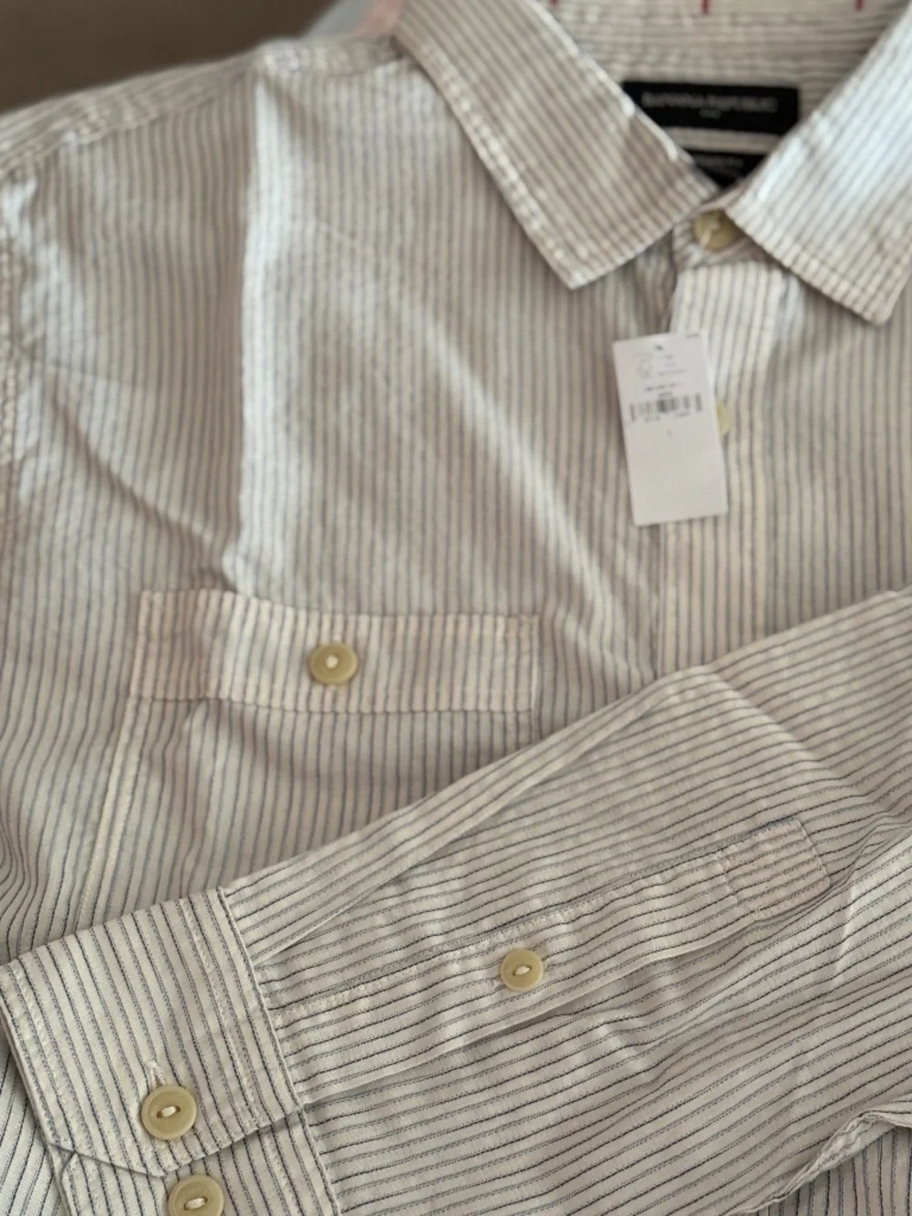 Men's Long Sleeve Button Down Shirt NWT